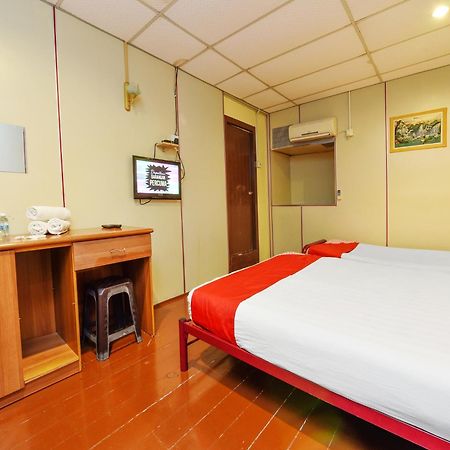 Oyo 90627 Pulau Ketam Inn Кланг Екстериор снимка