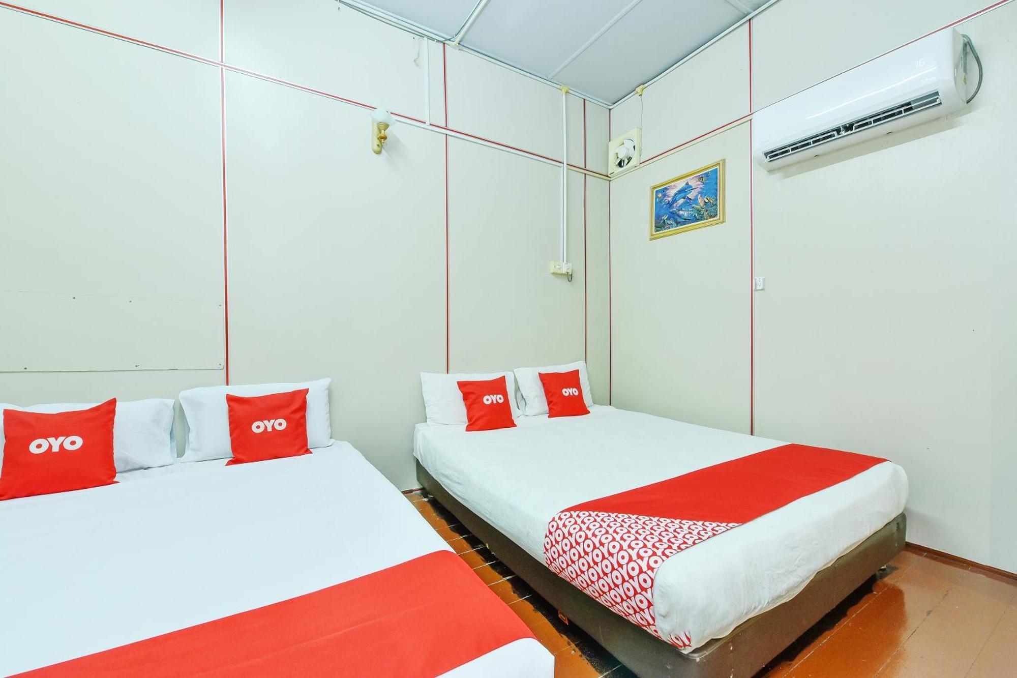 Oyo 90627 Pulau Ketam Inn Кланг Екстериор снимка