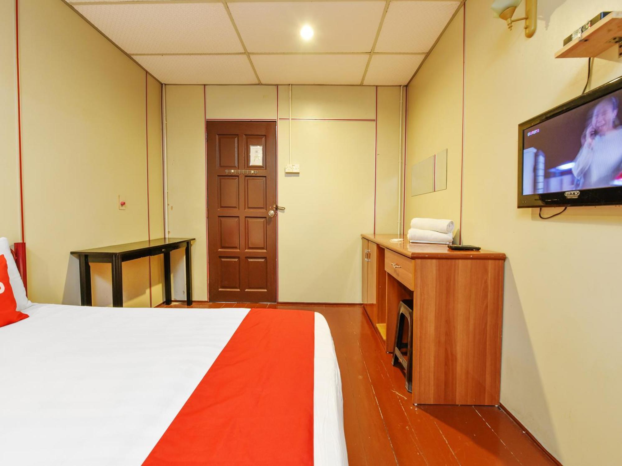Oyo 90627 Pulau Ketam Inn Кланг Екстериор снимка