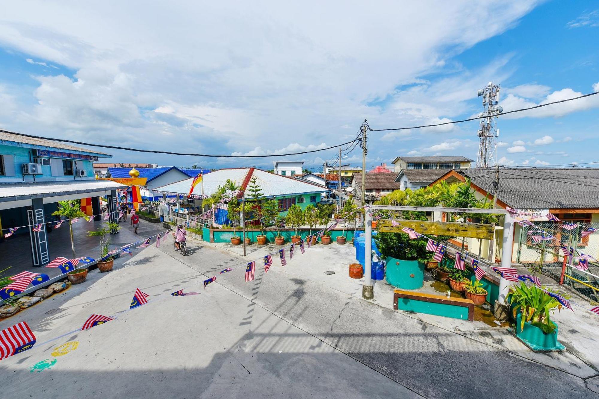 Oyo 90627 Pulau Ketam Inn Кланг Екстериор снимка